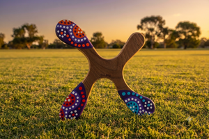 Boomerang en bois, le Tiwi