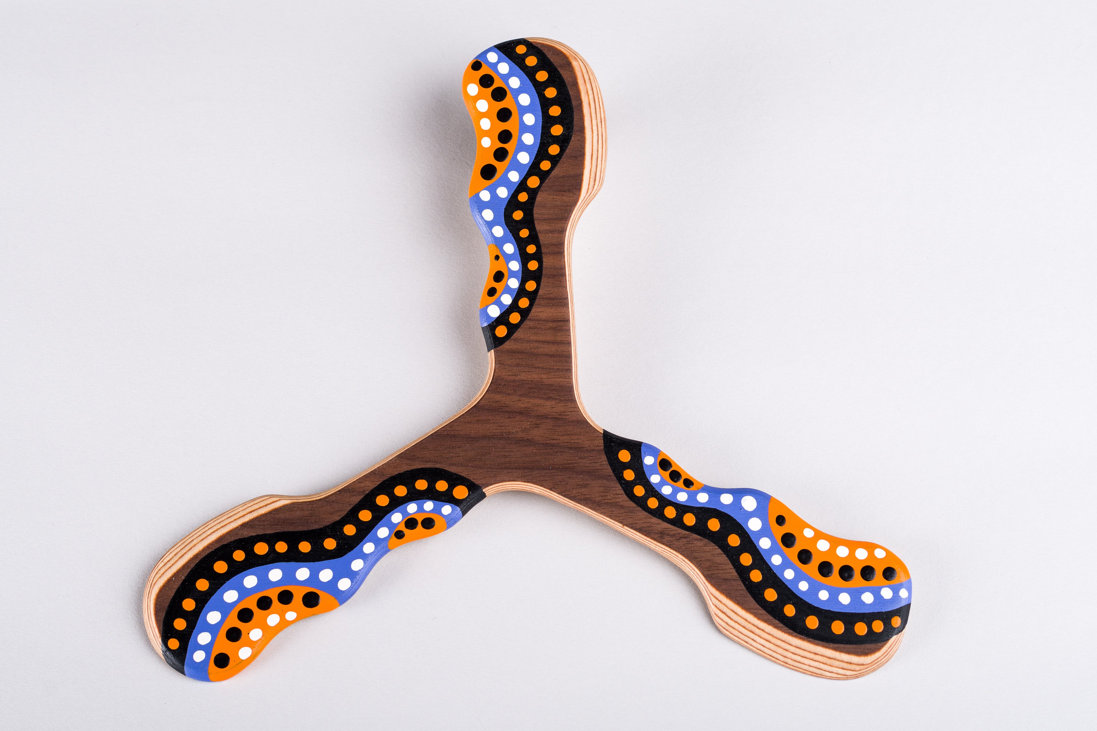 Houten boemerang, de Wata