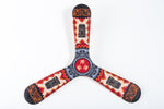 Boomerang tripale Hawaii en bois, motifs tiki et tribal rouge noir, jouet de lancer