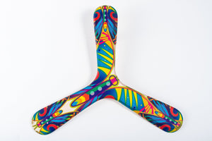 Boomerang papillon en bois artisanal – modèle léger et coloré, idéal pour débutants et jeux en plein air