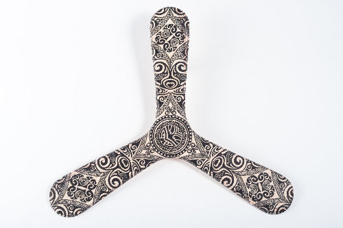 Boomerang Samoa imprimé en bois – motifs polynésiens traditionnels, pièce de collection décorative et cadeau original