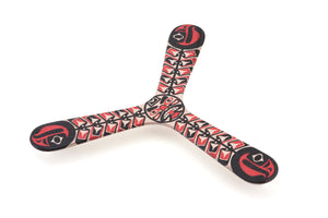 Boomerang tripale Haida en bois, motifs art amérindien totem rouge et noir